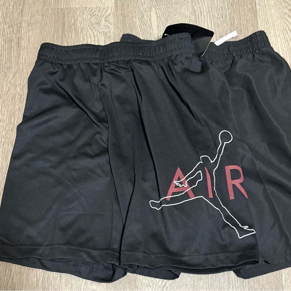 NIKE & Air Jordan Boys Size Large Shorts